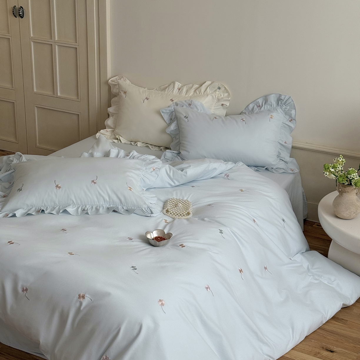 鹿班家居 2025新款秋冬款100S全棉磨毛精密刺绣系列四件套-暖阳轻语（标准会员-20元） 蓝色