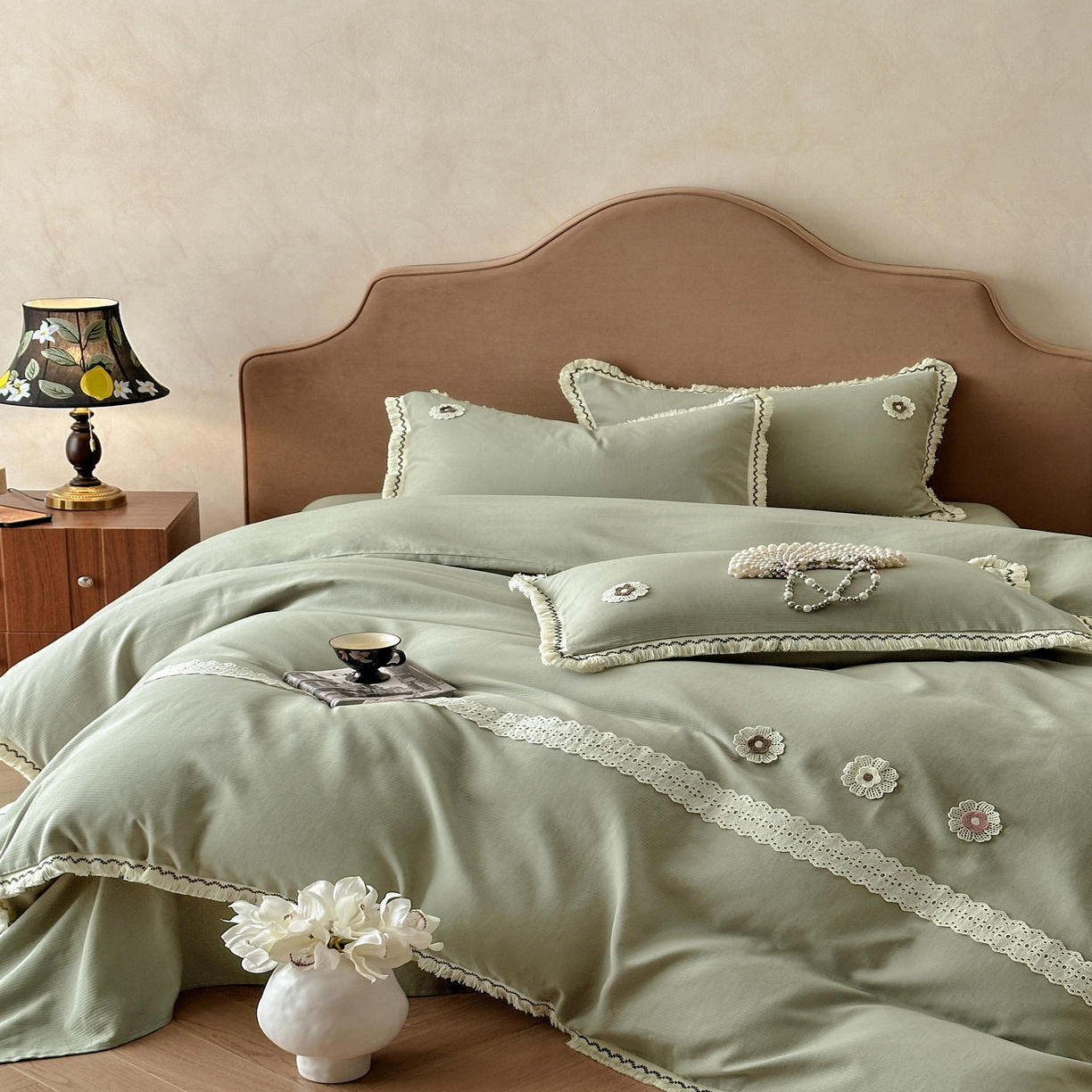 91家纺网 家纺一手货源 找家纺 慕晨 2025新款小提花全棉磨毛四件套小清新花边公主风小碎花浪漫小红书直播热款 薇尔-绿