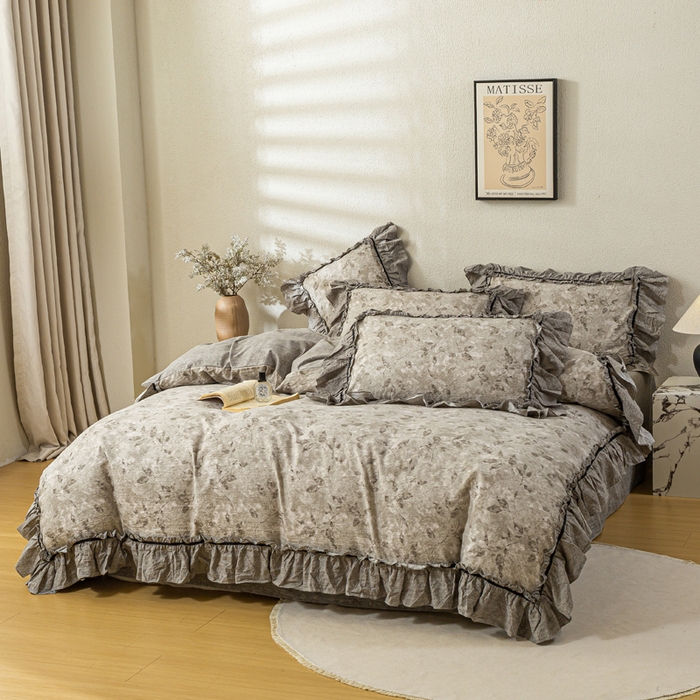 91家纺网 家纺一手货源 找家纺 大麦家纺 2025新款水洗亚麻花边四件套 颂青时