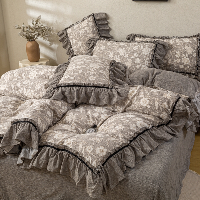 91家纺网 家纺一手货源 找家纺 大麦家纺 2025新款水洗亚麻花边四件套 山花浪漫