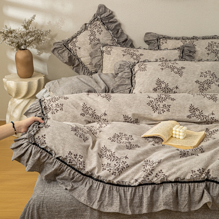 91家纺网 家纺一手货源 找家纺 大麦家纺 2025新款水洗亚麻花边四件套 风木槿咖