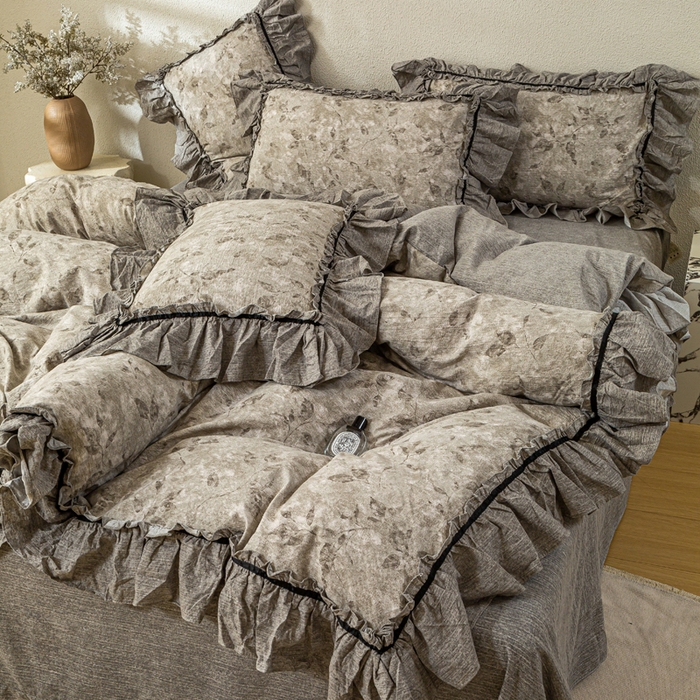 91家纺网 家纺一手货源 找家纺 大麦家纺 2025新款水洗亚麻花边四件套 颂青时