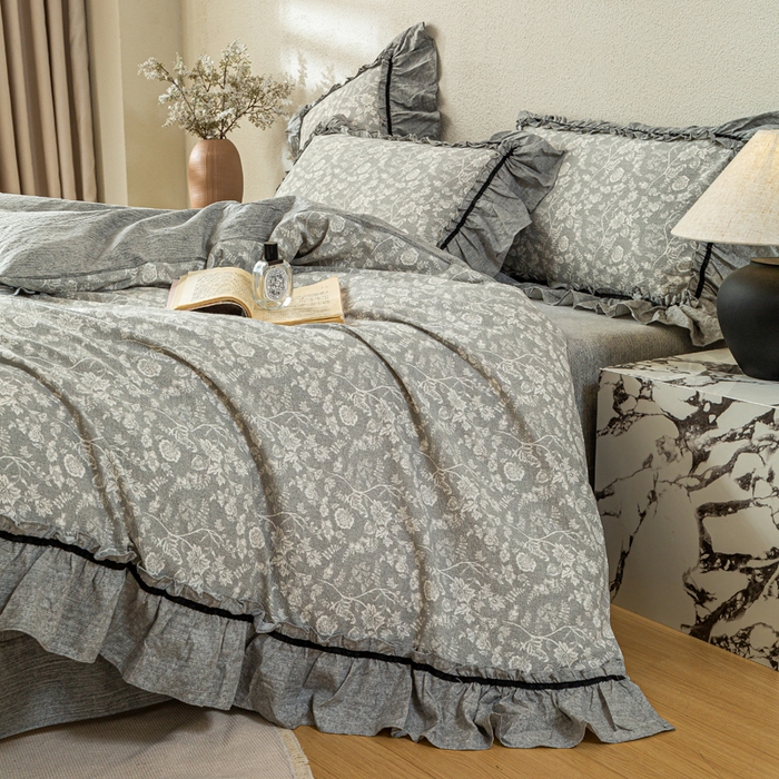 91家纺网 家纺一手货源 找家纺 大麦家纺 2025新款水洗亚麻花边四件套 海棠花溪