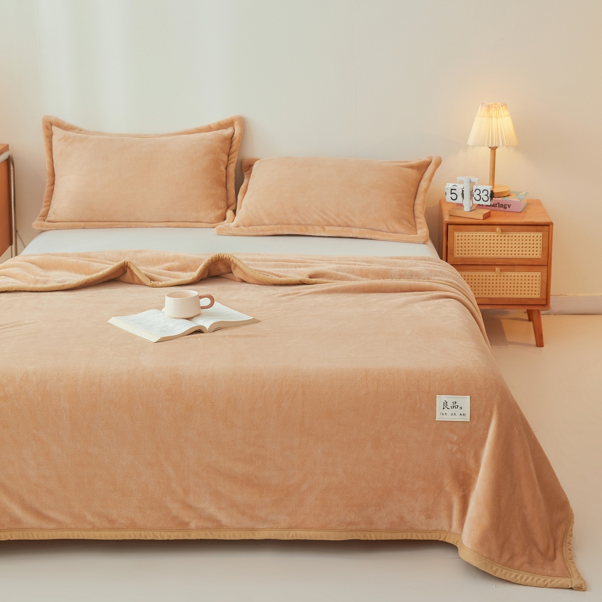 91家纺网 家纺一手货源 找家纺 （总）缦吉 2025新款加厚牛奶绒双面四季多功能毛毯毯子