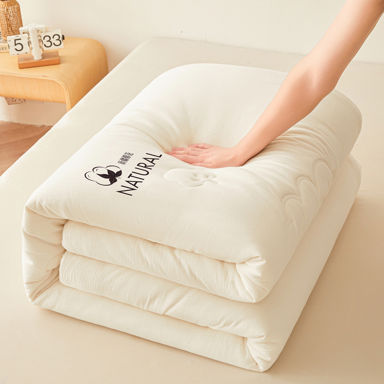 91家纺网 家纺一手货源 找家纺 （总）金喜 2025新款秋冬新款水洗棉100%新疆棉花被被子被芯春秋被加厚冬被