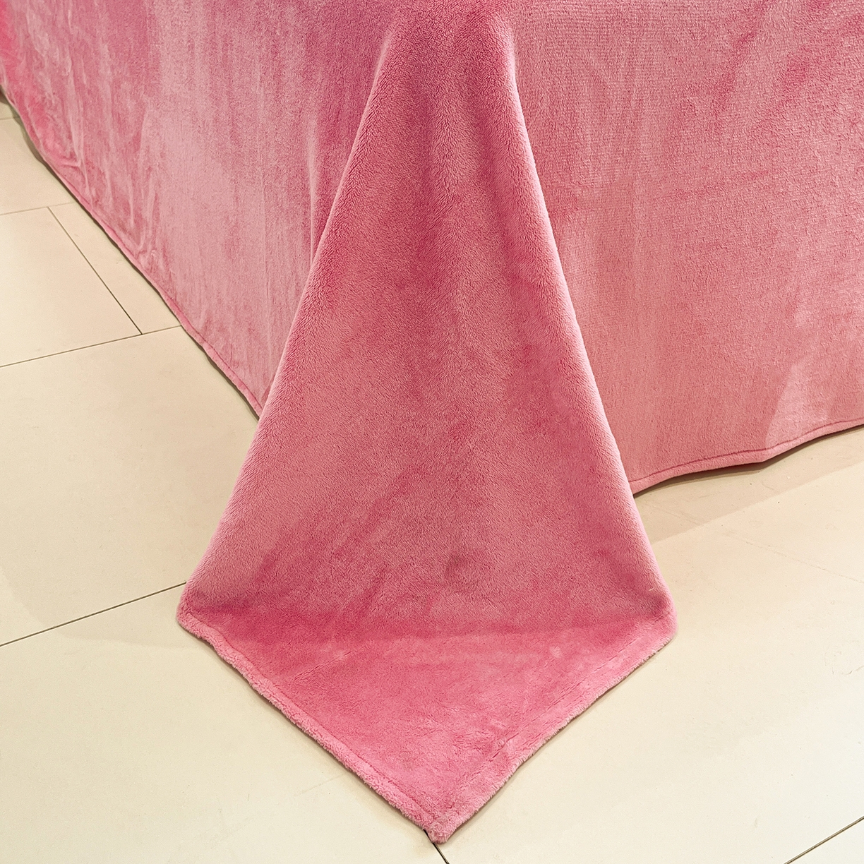 91家纺网 家纺一手货源 找家纺 （总）蓝邻家纺 2025新款牛奶绒卡通毛巾绣四件套