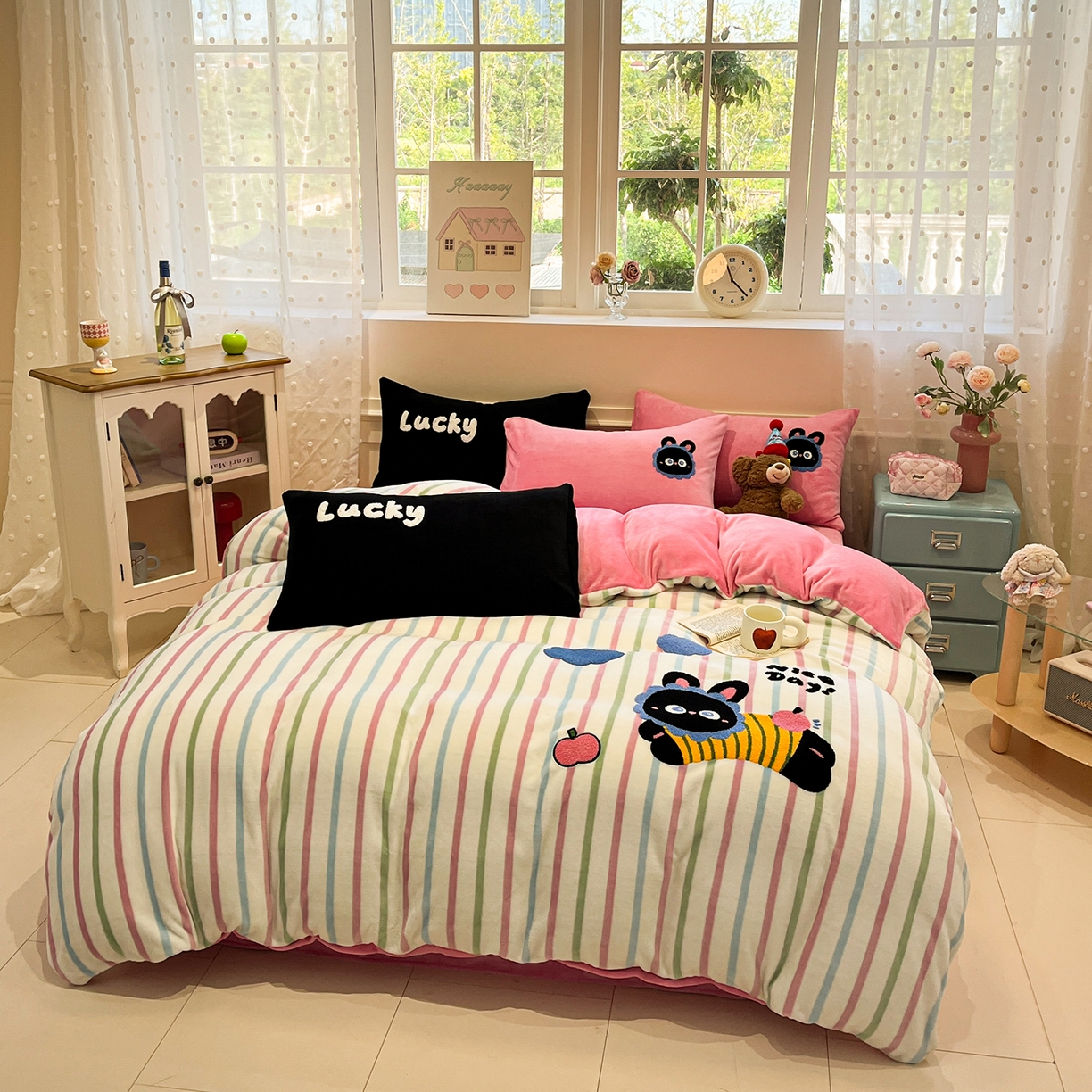 91家纺网 家纺一手货源 找家纺 （总）蓝邻家纺 2025新款牛奶绒卡通毛巾绣四件套