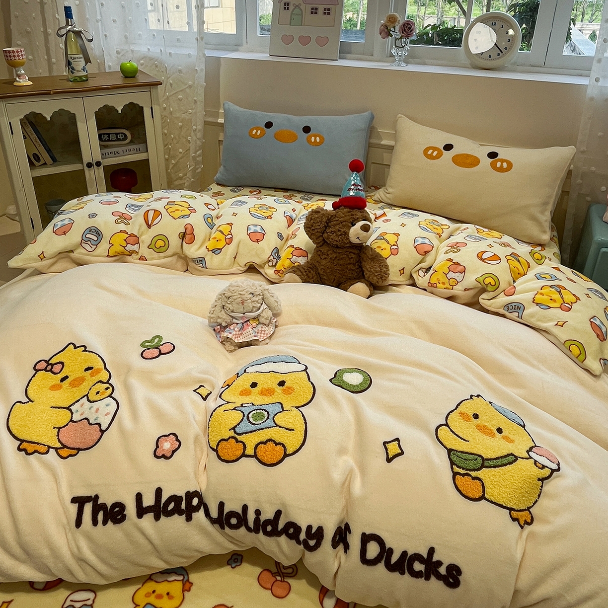 91家纺网 家纺一手货源 找家纺 （总）蓝邻家纺 2025新款牛奶绒卡通毛巾绣四件套