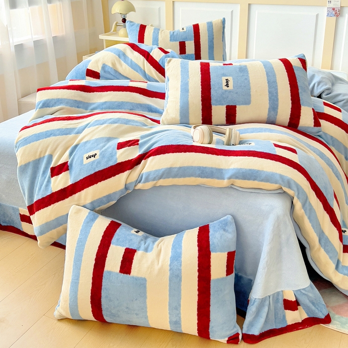 91家纺网 家纺一手货源 找家纺 找底底家纺 2025新款牛奶绒四件套（日发50套优惠8元一套） 几何条纹