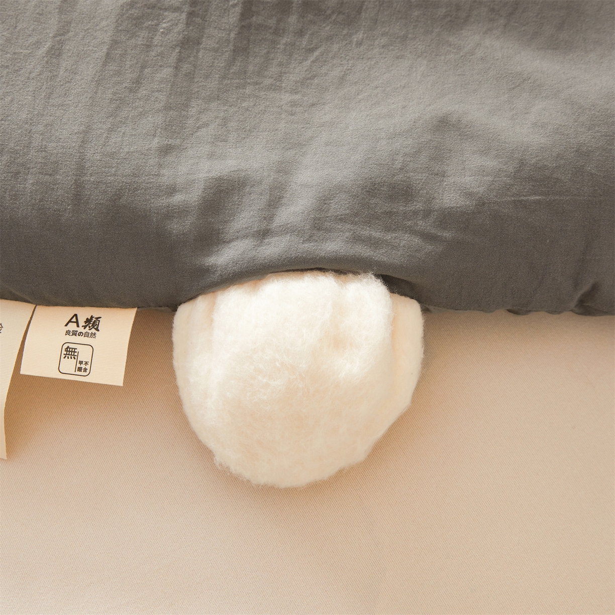 91家纺网 家纺一手货源 找家纺 仁凯家纺 2025新款a类100%新疆棉花被 冬被春秋被 学生被子被芯（提供买家秀检测报告） 新疆棉花-时光灰