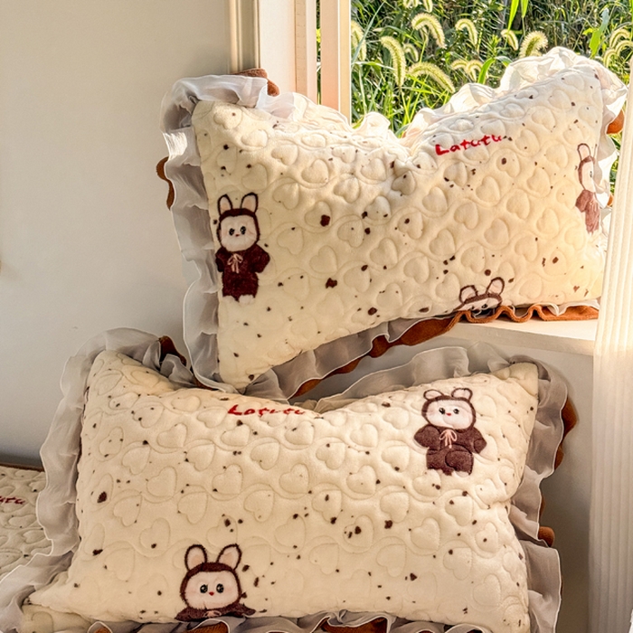 禧缘家纺（原梦想家） 2025新款夹棉双层花边牛奶绒枕套系列 布布乐园