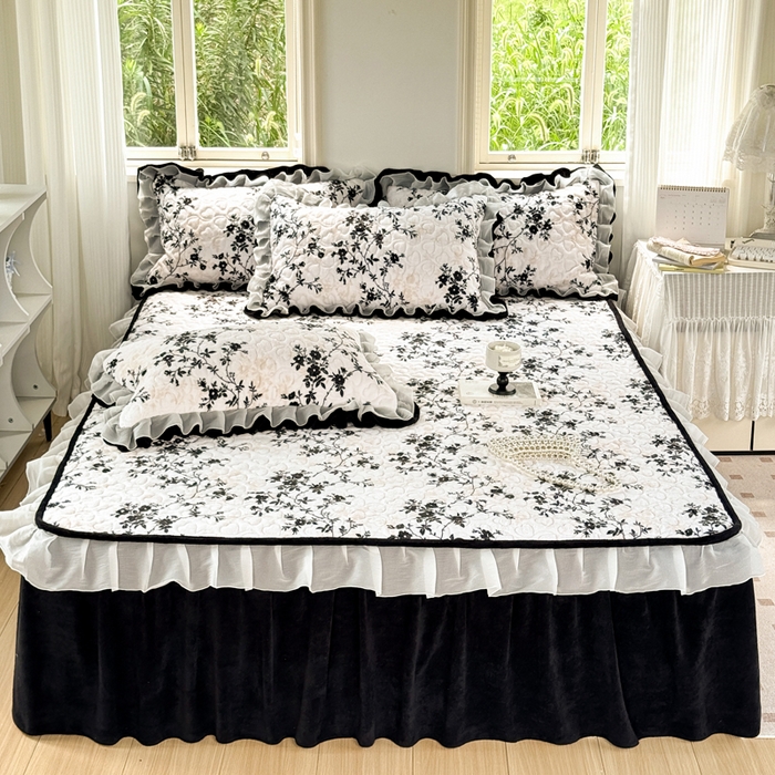 91家纺网 家纺一手货源 找家纺 禧缘家纺（原梦想家） 2025新款夹棉双层花边牛奶绒枕套系列 步步生花