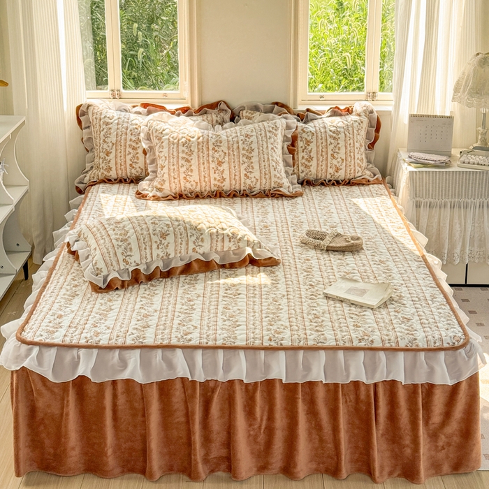 91家纺网 家纺一手货源 找家纺 禧缘家纺（原梦想家） 2025新款夹棉双层花边牛奶绒枕套系列 落日云舒