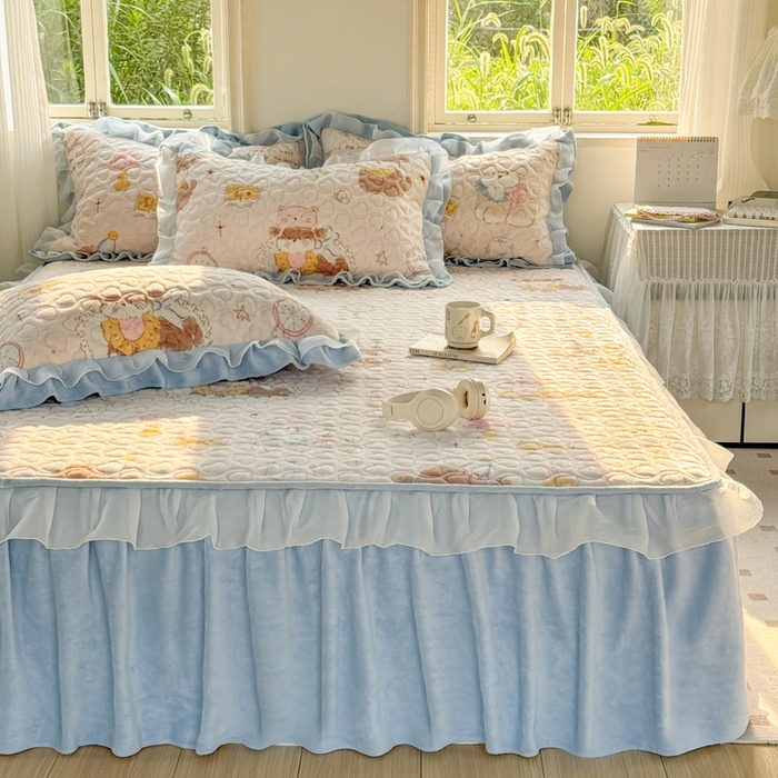 91家纺网 家纺一手货源 找家纺 禧缘家纺（原梦想家） 2025新款夹棉双层花边牛奶绒枕套系列 猫咪心事