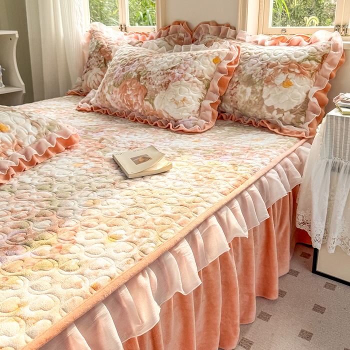 91家纺网 家纺一手货源 找家纺 禧缘家纺（原梦想家） 2025新款夹棉双层花边牛奶绒单被套系列 浪漫花开