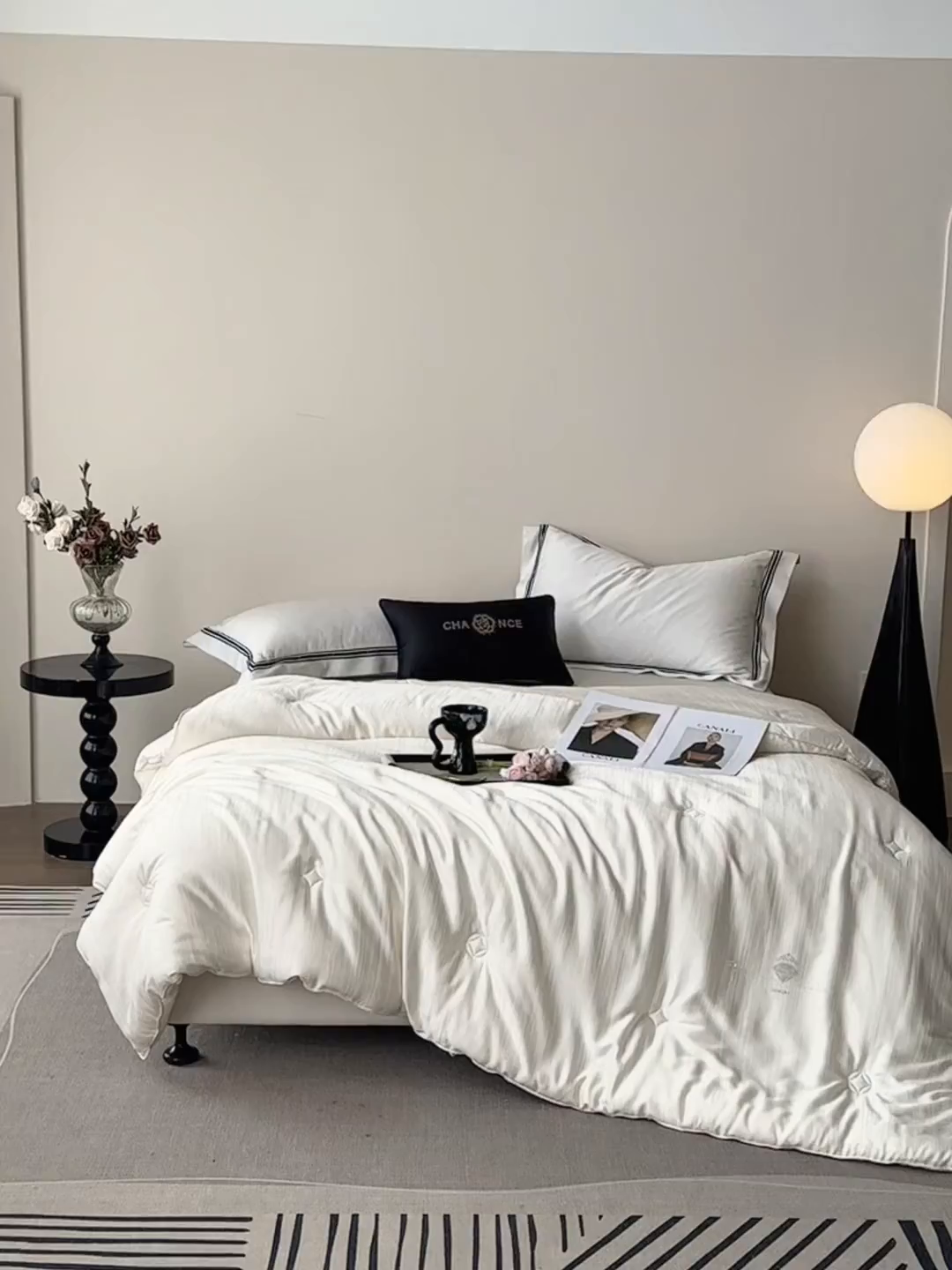 91家纺网 家纺一手货源 找家纺 总 雅高家居 凯撒—2025新款A类云彩丝大提花蚕丝蛋白冬被被子被芯轻奢高档被子