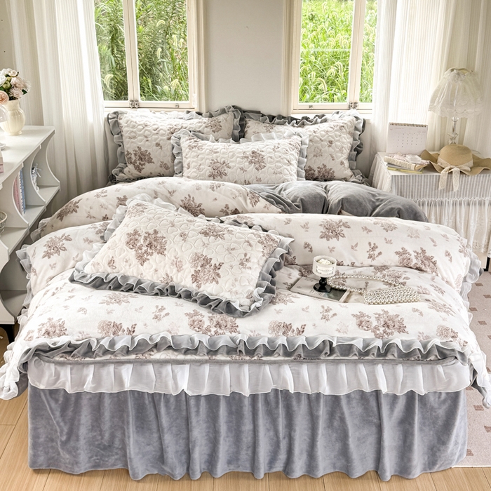 91家纺网 家纺一手货源 找家纺 禧缘家纺（原梦想家） 2025新款夹棉双层花边牛奶绒单被套系列 杏花微雨