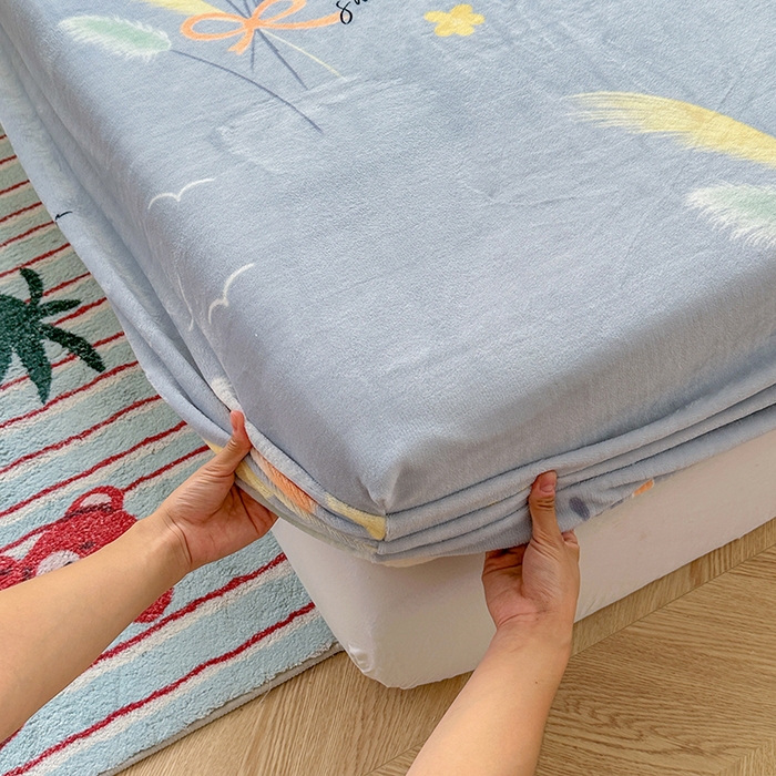 91家纺网 家纺一手货源 找家纺 家贝爱 2025新款高克重加厚牛奶绒床笠单床笠床笠单品 情人草灰