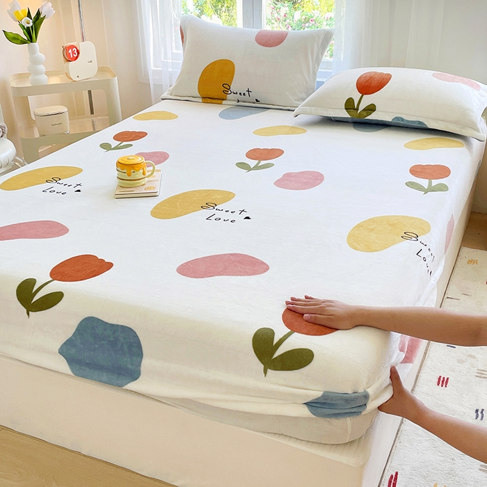 91家纺网 家纺一手货源 找家纺 家贝爱 2025新款高克重加厚牛奶绒床笠单床笠床笠单品 满城春色