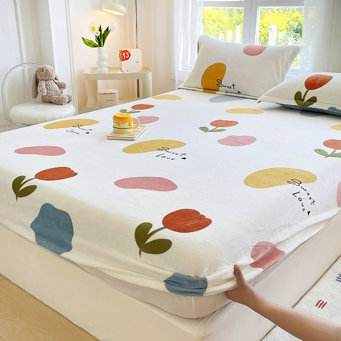 91家纺网 家纺一手货源 找家纺 家贝爱 2025新款高克重加厚牛奶绒床笠单床笠床笠单品 满城春色