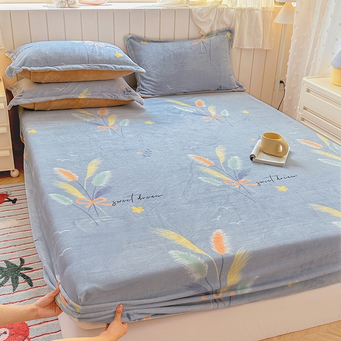 91家纺网 家纺一手货源 找家纺 家贝爱 2025新款高克重加厚牛奶绒床笠单床笠床笠单品 情人草灰