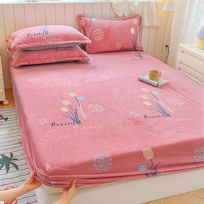 91家纺网 家纺一手货源 找家纺 家贝爱 2025新款高克重加厚牛奶绒床笠单床笠床笠单品 花开浪漫