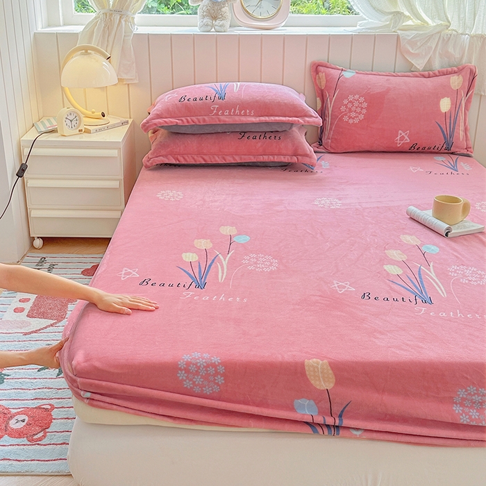 91家纺网 家纺一手货源 找家纺 家贝爱 2025新款高克重加厚牛奶绒床笠单床笠床笠单品 花开浪漫