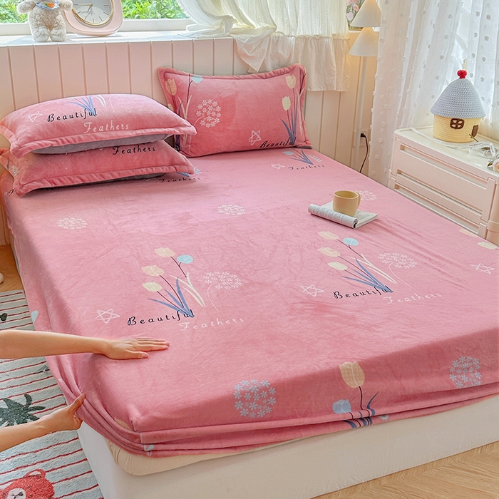 91家纺网 家纺一手货源 找家纺 家贝爱 2025新款高克重加厚牛奶绒床笠单床笠床笠单品 花开浪漫