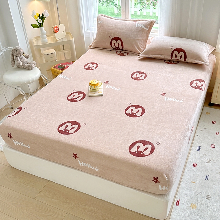 91家纺网 家纺一手货源 找家纺 家贝爱 2025新款高克重加厚牛奶绒床笠单床笠床笠单品 你好MM