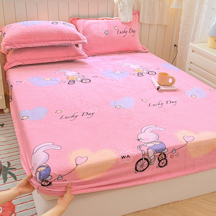 91家纺网 家纺一手货源 找家纺 家贝爱 2025新款高克重加厚牛奶绒床笠单床笠床笠单品 哈喽小兔粉