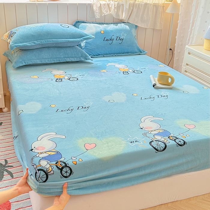 91家纺网 家纺一手货源 找家纺 家贝爱 2025新款高克重加厚牛奶绒床笠单床笠床笠单品 哈喽小兔蓝