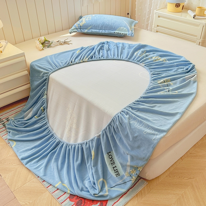 91家纺网 家纺一手货源 找家纺 家贝爱 2025新款高克重加厚牛奶绒床笠单床笠床笠单品 浪漫国度