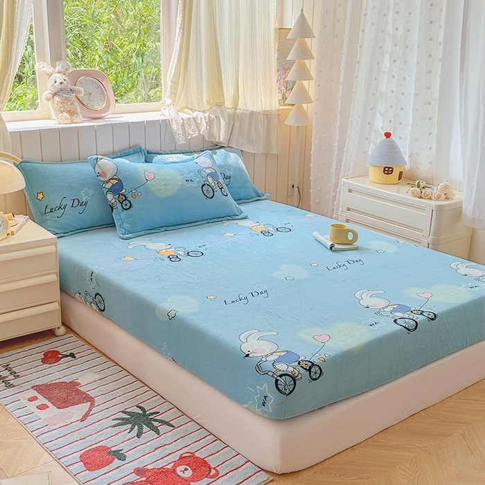 91家纺网 家纺一手货源 找家纺 家贝爱 2025新款高克重加厚牛奶绒床笠单床笠床笠单品 哈喽小兔蓝