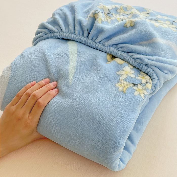 91家纺网 家纺一手货源 找家纺 家贝爱 2025新款高克重加厚牛奶绒床笠单床笠床笠单品 浪漫国度