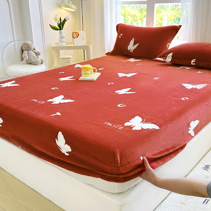 91家纺网 家纺一手货源 找家纺 家贝爱 2025新款高克重加厚牛奶绒床笠单床笠床笠单品 蝶舞之恋