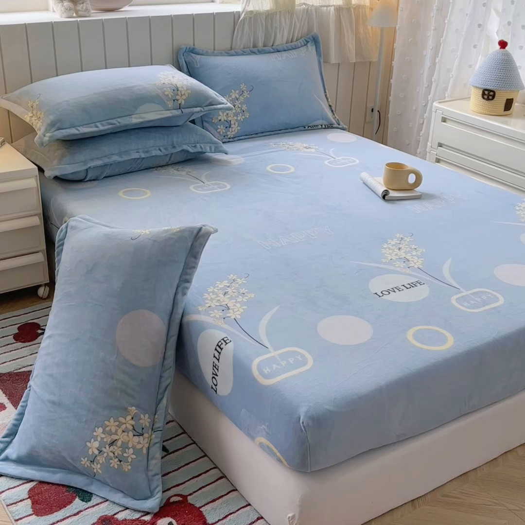 91家纺网 家纺一手货源 找家纺 家贝爱 2025新款高克重加厚牛奶绒床笠单床笠床笠单品 浪漫国度