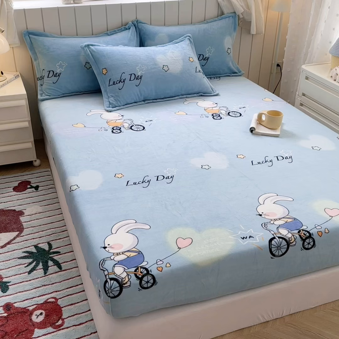 91家纺网 家纺一手货源 找家纺 家贝爱 2025新款高克重加厚牛奶绒床笠单床笠床笠单品 哈喽小兔蓝