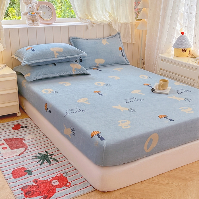 91家纺网 家纺一手货源 找家纺 家贝爱 2025新款高克重加厚牛奶绒床笠单床笠床笠单品 字母蘑菇