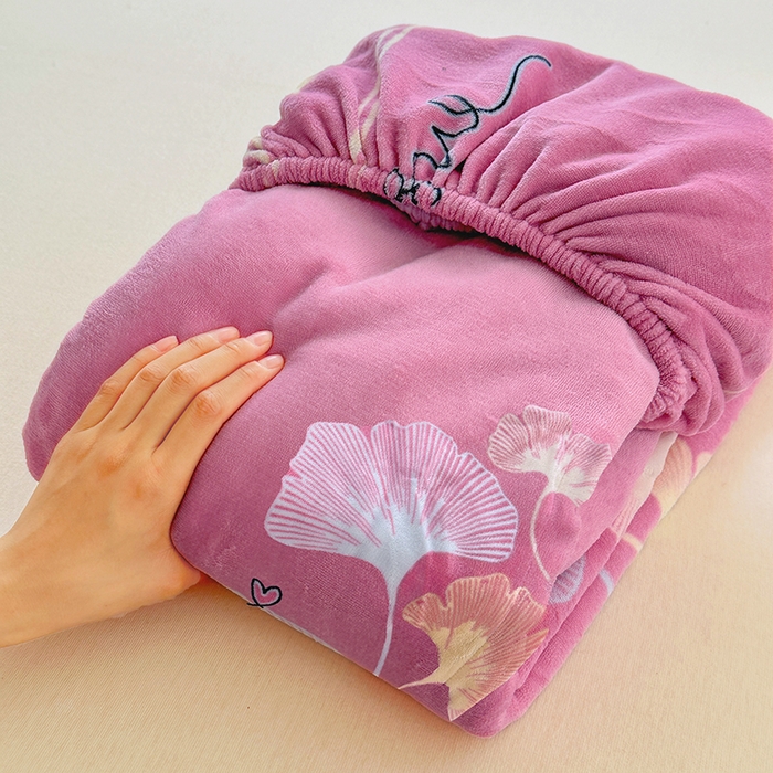 91家纺网 家纺一手货源 找家纺 家贝爱 2025新款高克重加厚牛奶绒床笠单床笠床笠单品 叶叶丝语豆沙