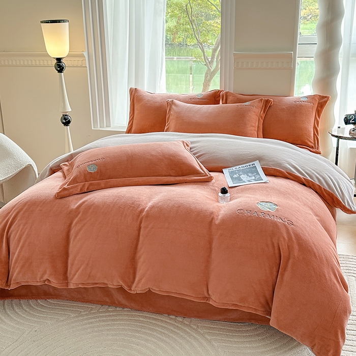 91家纺网 家纺一手货源 找家纺 （总）宇彬家纺 2025新款母婴级牛奶绒婴儿绒刺绣四件套