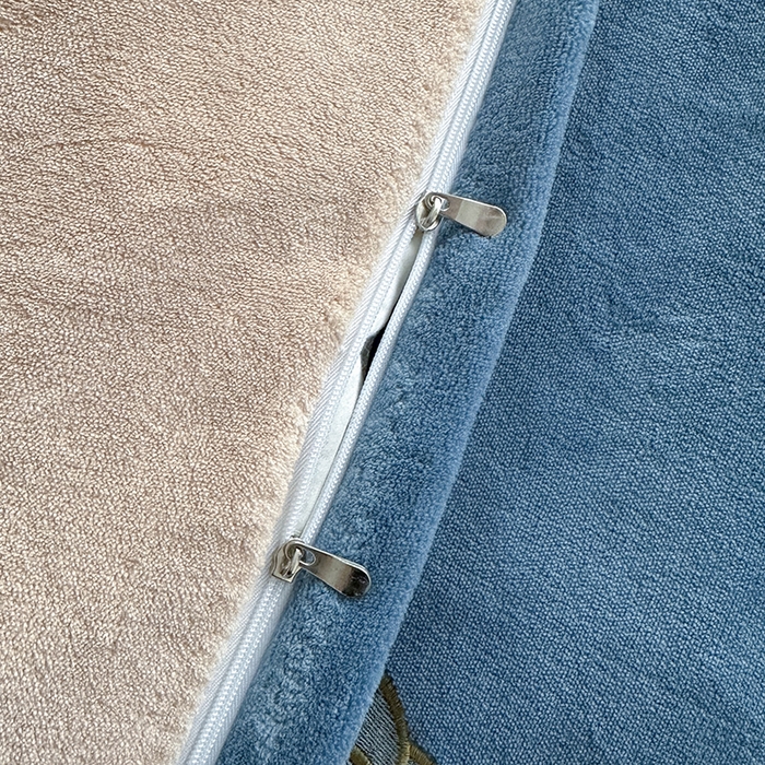 91家纺网 家纺一手货源 找家纺 宇彬家纺 2025新款母婴级牛奶绒婴儿绒刺绣四件套 山茶花 宾利蓝-香槟