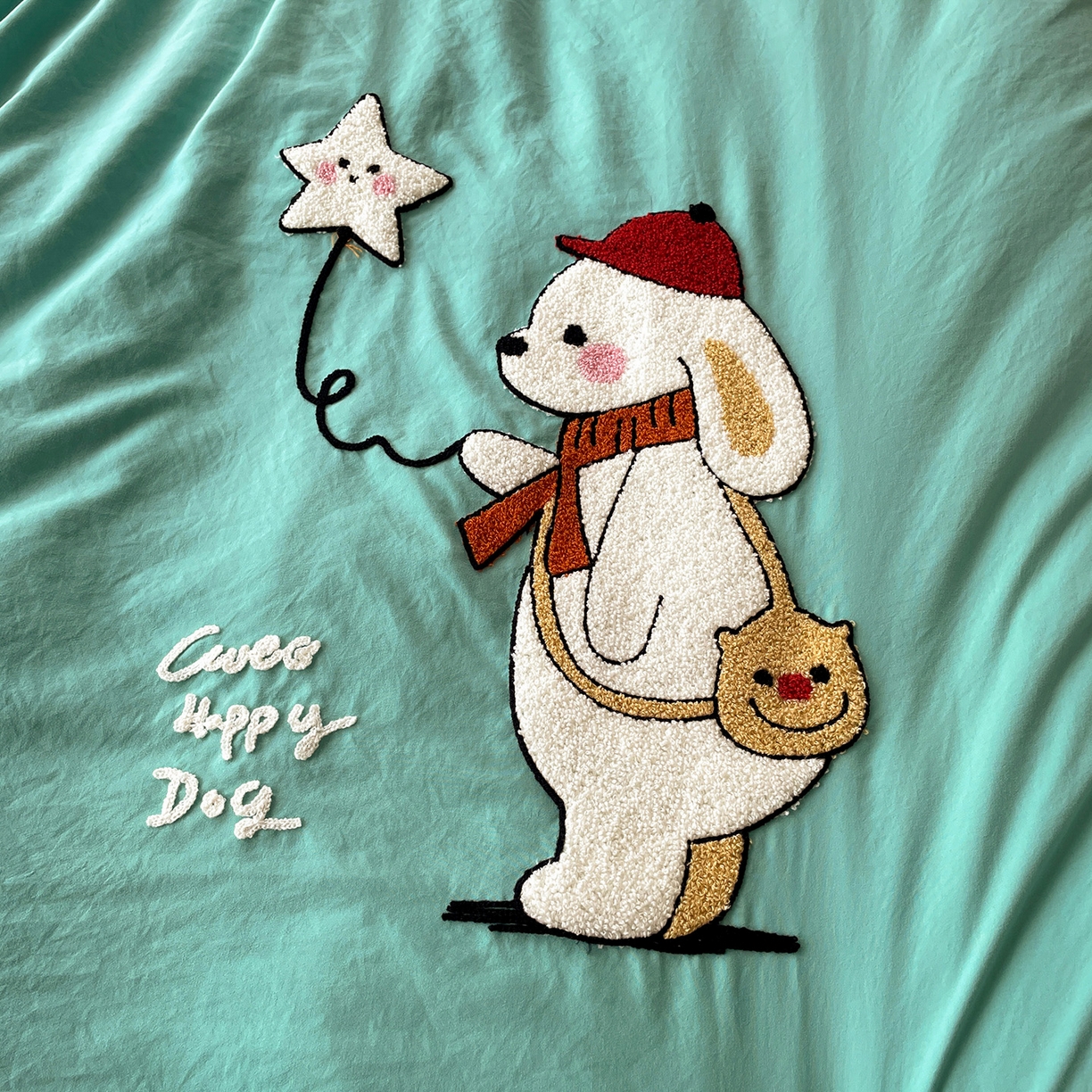 91家纺网 家纺一手货源 找家纺 凯洛奇 2025新款软糯1水洗棉毛巾绣卡通四件套（提供买家秀） 星星与狗