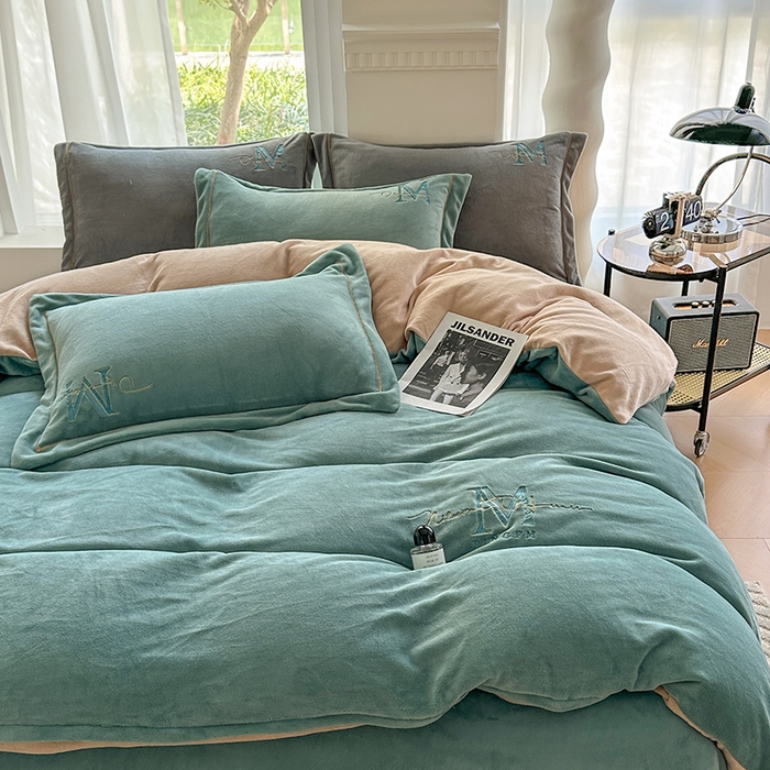 91家纺网 家纺一手货源 找家纺 宇彬家纺 2025新款母婴级牛奶绒婴儿绒刺绣四件套 M款 炫彩绿-香槟