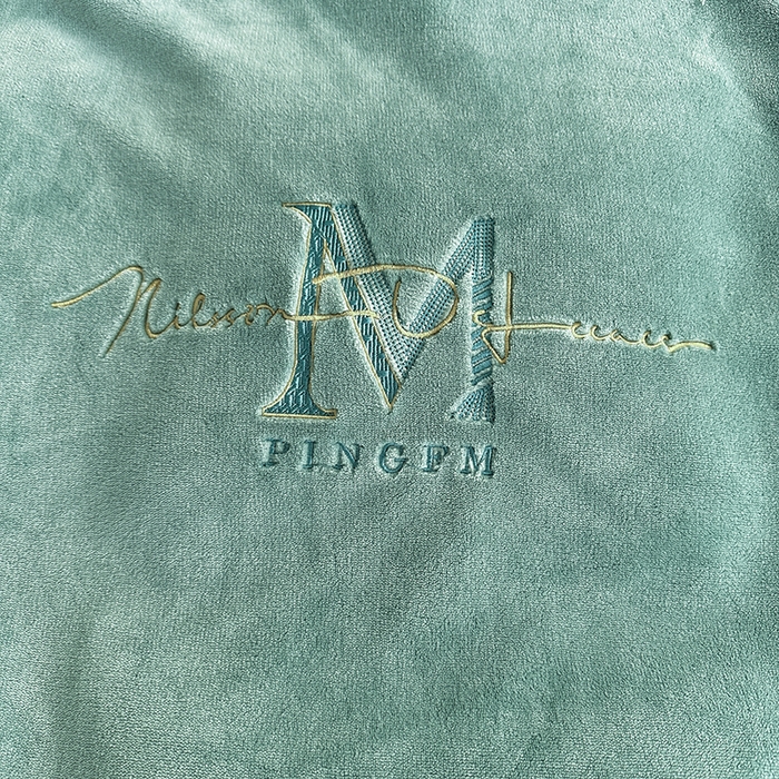 91家纺网 家纺一手货源 找家纺 宇彬家纺 2025新款母婴级牛奶绒婴儿绒刺绣四件套 M款 炫彩绿-香槟