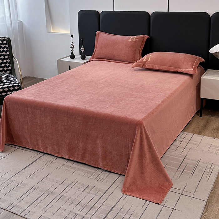 91家纺网 家纺一手货源 找家纺 宇彬家纺 2025新款母婴级牛奶绒婴儿绒刺绣四件套 H-豆沙