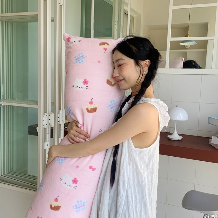 桃喜 2025新款ins牛奶绒印花长抱枕 蛋糕幸运猫