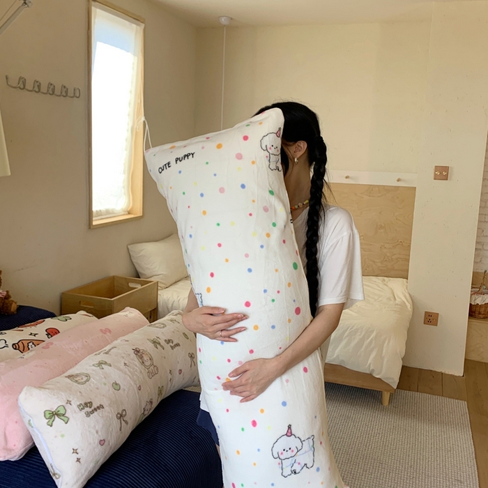 桃喜 2025新款ins牛奶绒印花长抱枕 波点狗狗