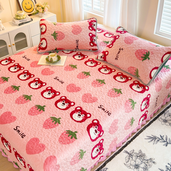 91家纺网 家纺一手货源 找家纺 （总）梦莱家纺 2025新款牛奶绒花边单床盖三件套