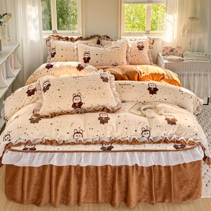 91家纺网 家纺一手货源 找家纺 （总）禧缘家纺（原梦想家） 2025新款夹棉双层花边牛奶绒床笠三件套系列