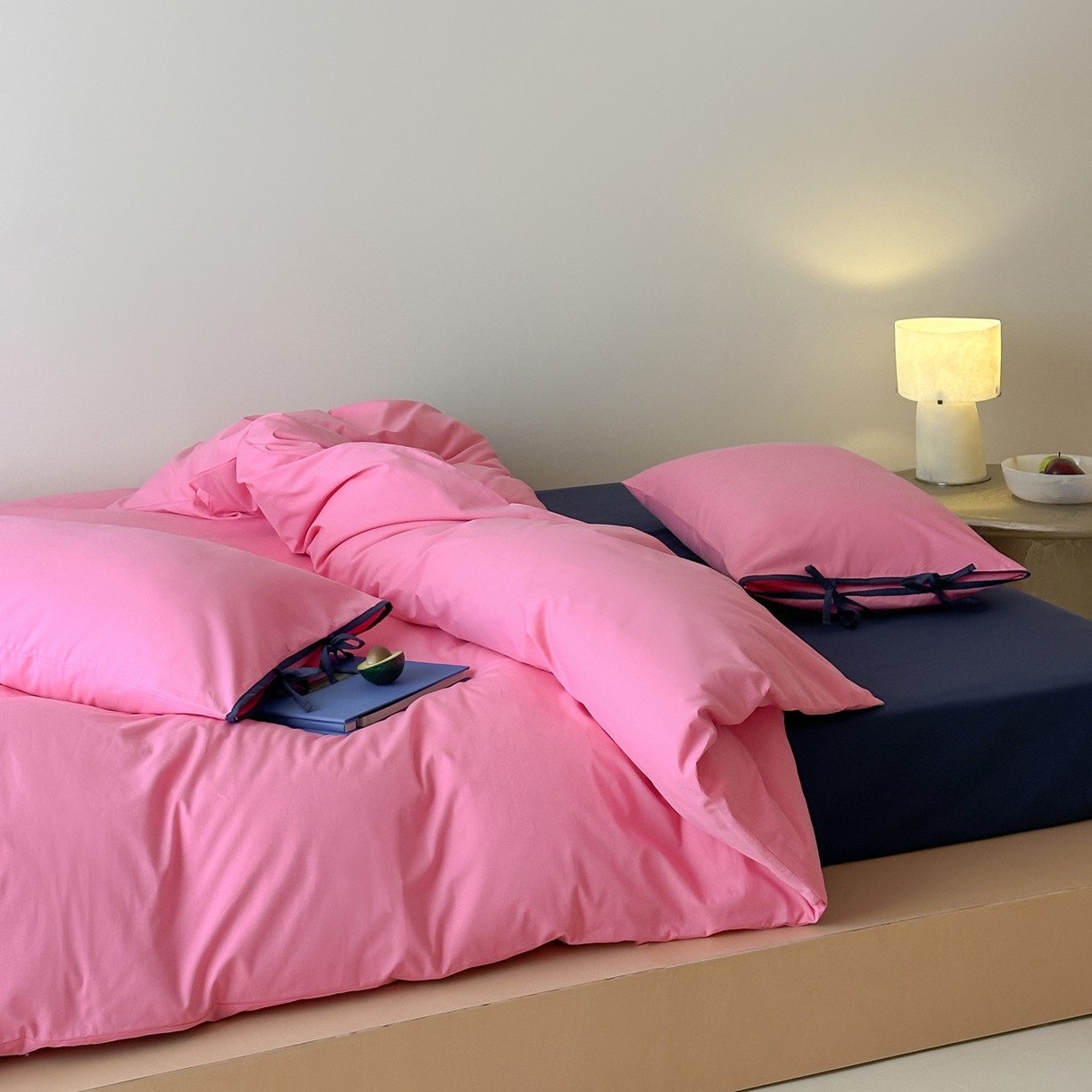 91家纺网 家纺一手货源 找家纺 例外 2025新款40s水洗棉 绑带款系列 枚玫桑葚绑带